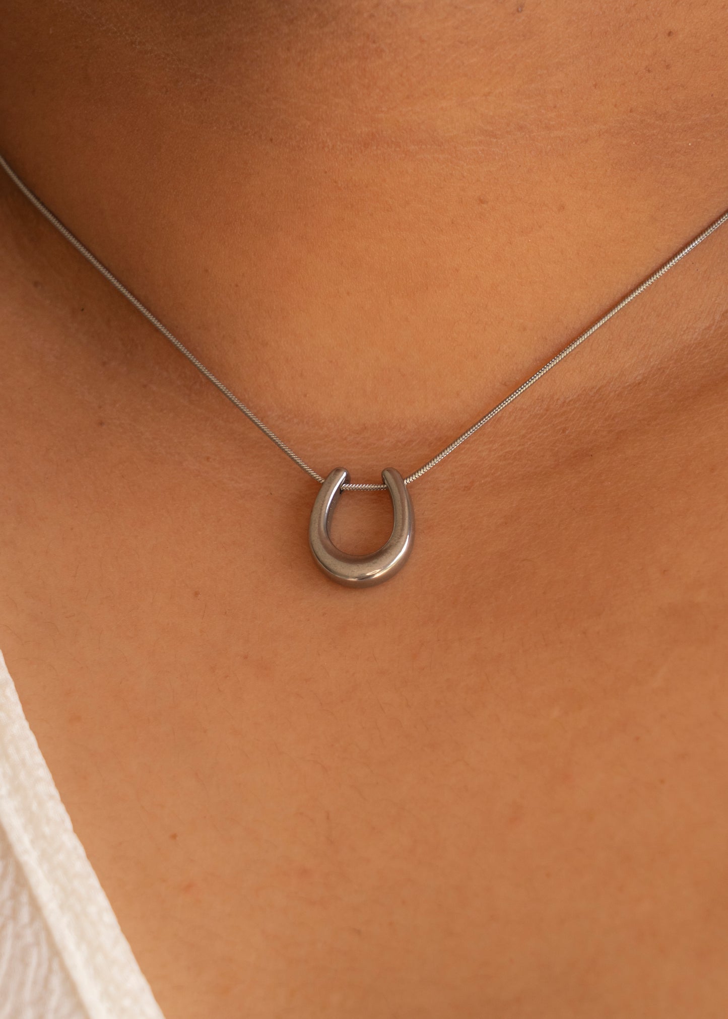 Sleek Modern Horseshoe Necklace - Silver