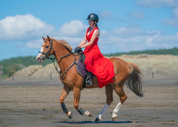 Galaxy Colour Changing Saddle Pads - Jump, GP, and Dressage cuts